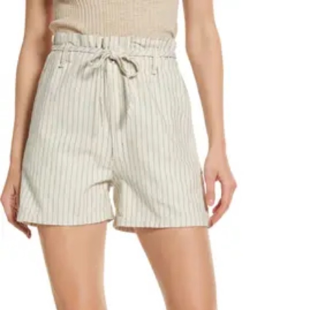 rag & bone Women's High Waist Beige Pinstripe Shorts - Picture 5 of 5